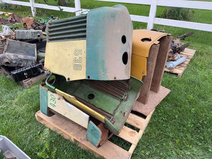 john-deere-530-image-1