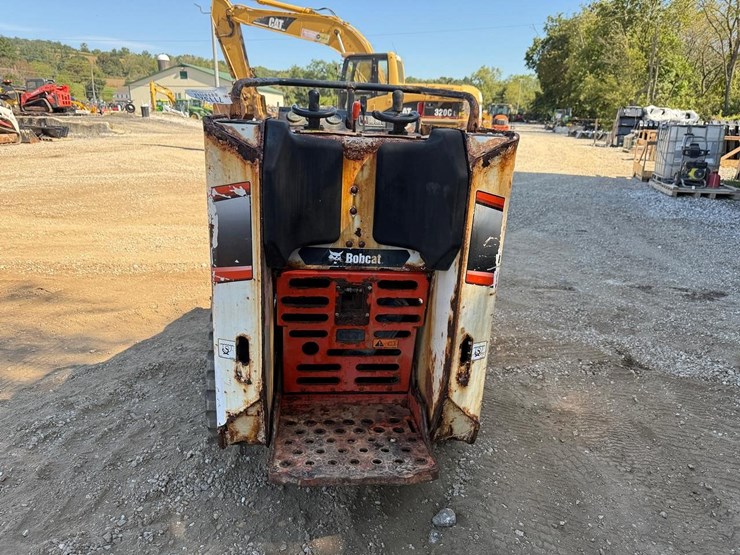 2023-bobcat-mt100-image-3