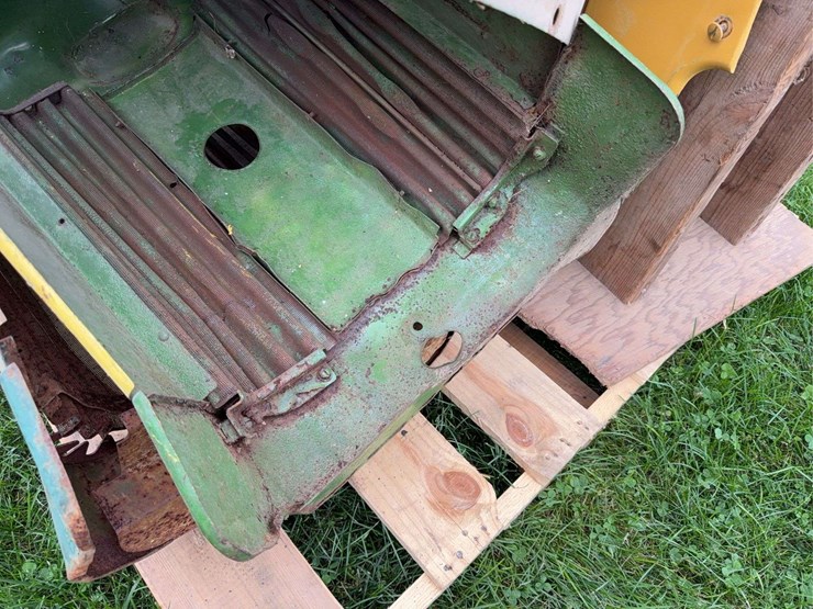 john-deere-530-image-3