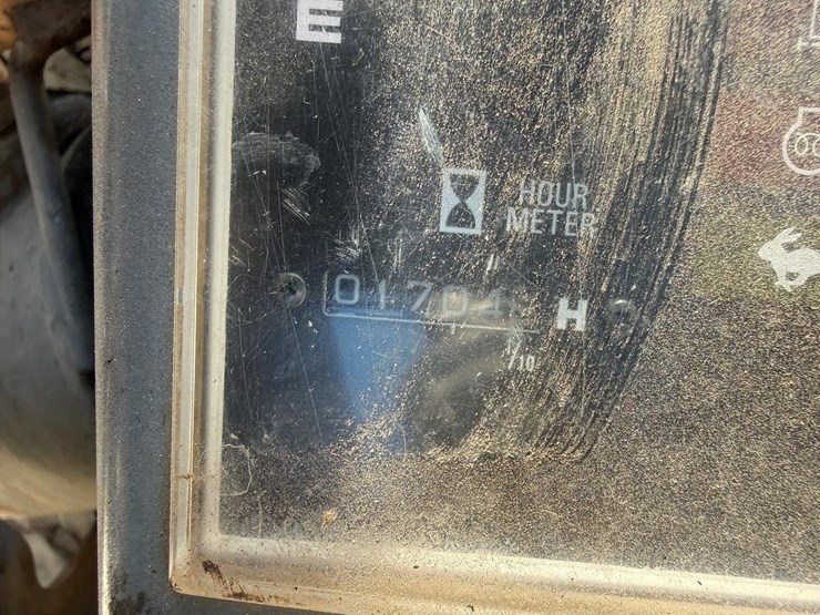 2005-takeuchi-tl140-image-20