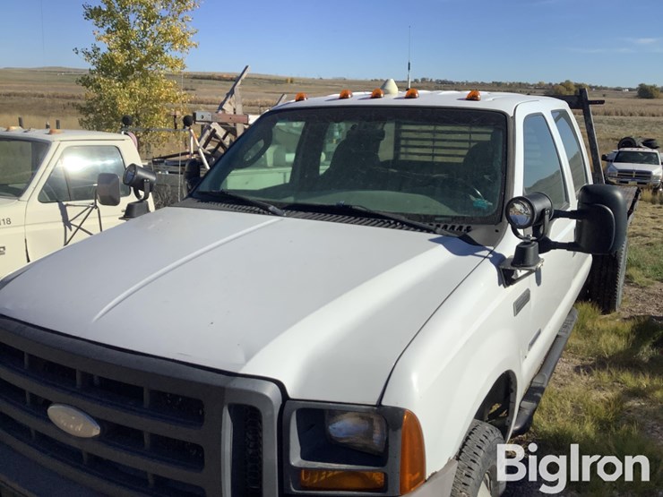 2005-ford-f350-image-13