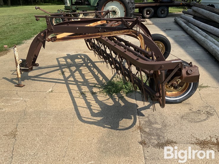 new-holland-55-image-8