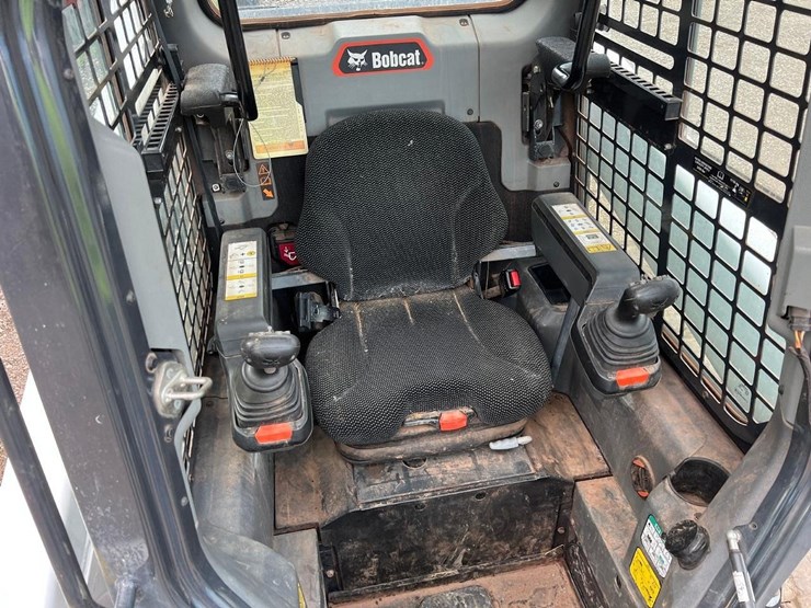 2021-bobcat-t66-image-17