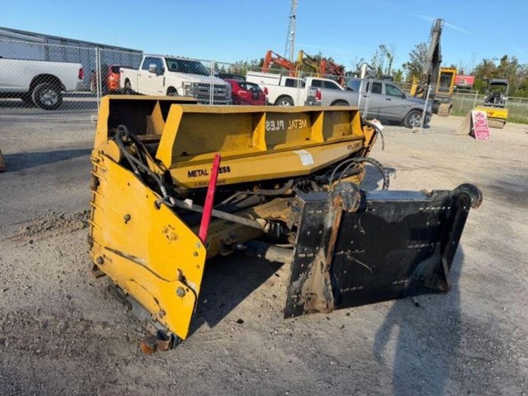 john-deere-524-image-3