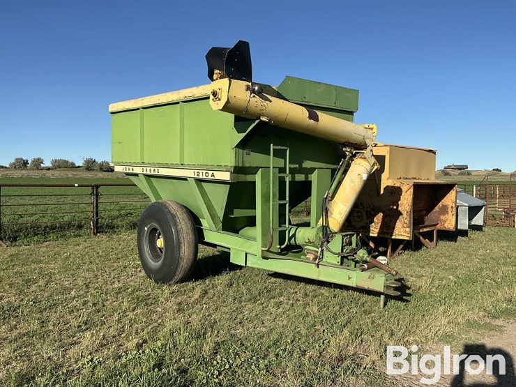 john-deere-1210-image-3