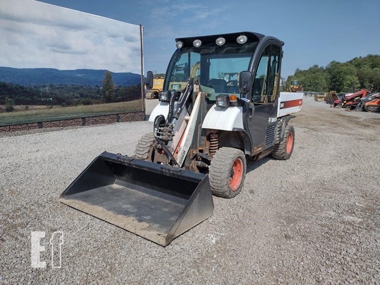 2021-bobcat-toolcat-5600-image-39