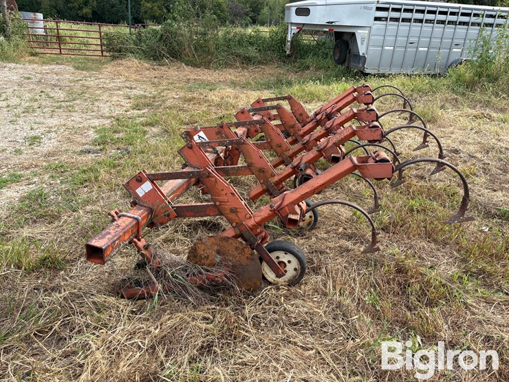allis-chalmers-1200-image-8