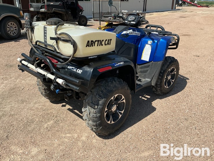 2014-arctic-cat-700-image-5