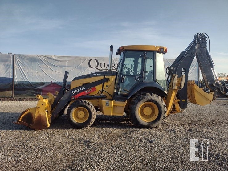2021-deere-310sl-image-1