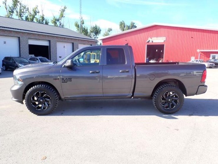 2019-dodge-1500-image-8
