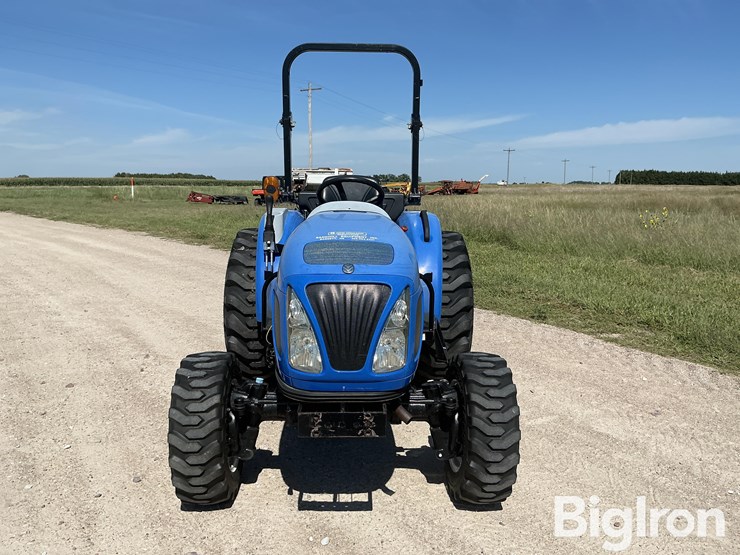 new-holland-boomer-30-image-2