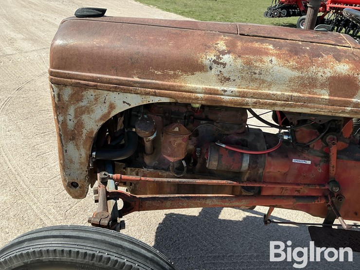 1944-ford-tractor-image-13