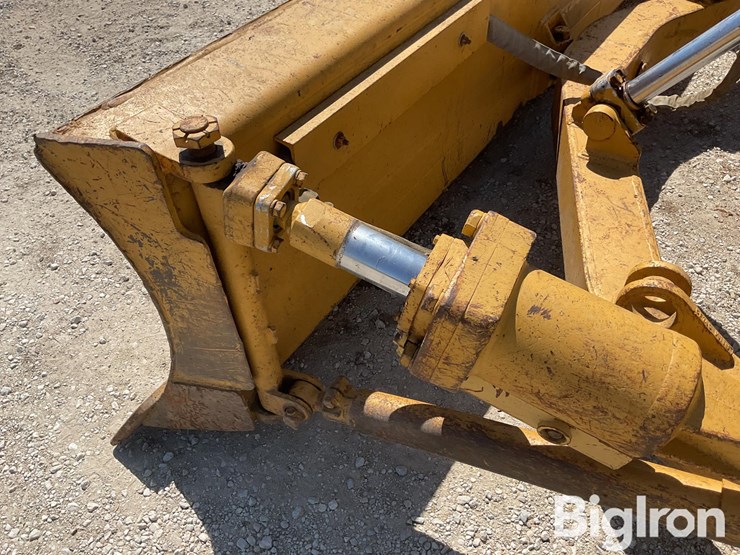 1977-caterpillar-d5-image-9