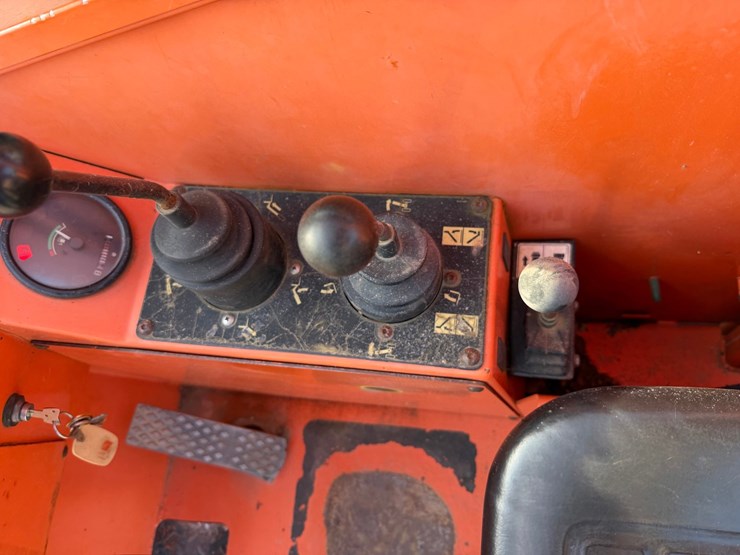cummins-4bt3.9-image-47