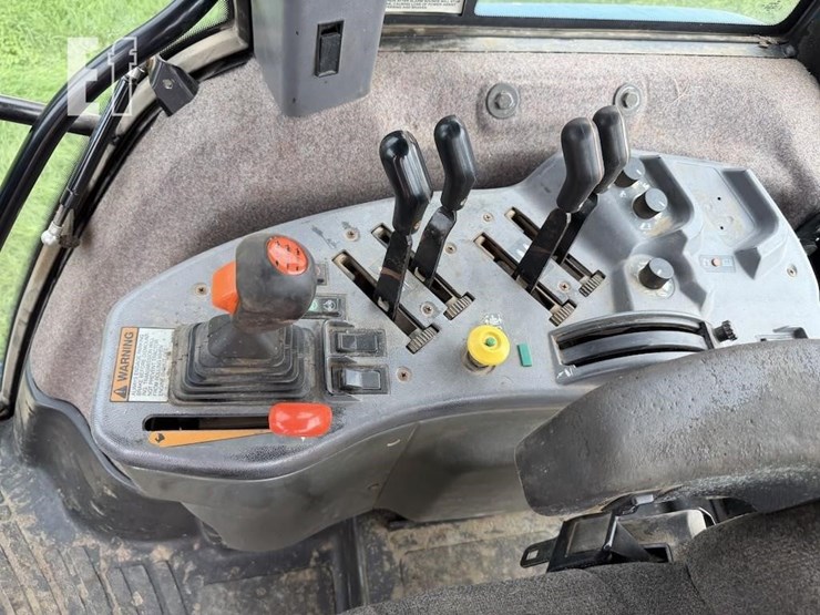 new-holland-8970-image-12