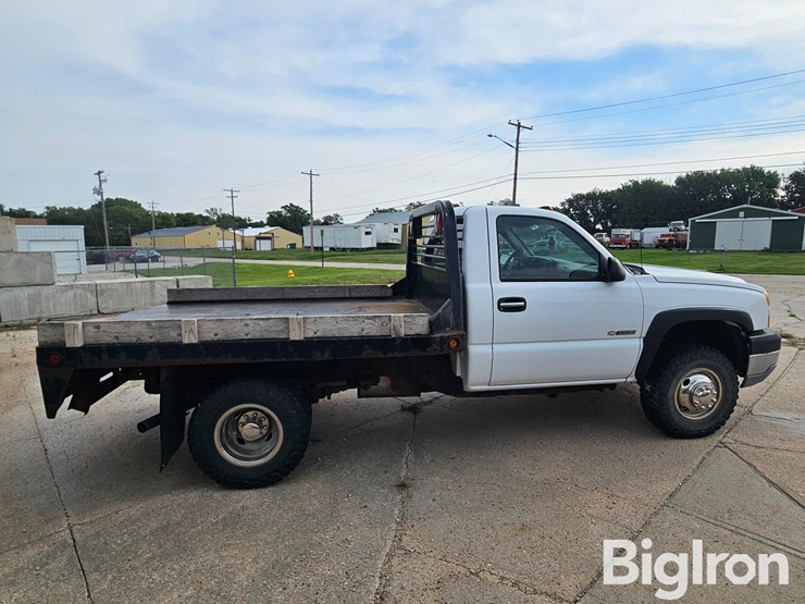 2006-chevrolet-silverado-3500-image-4