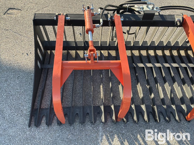 2026-massey-ferguson-730-image-13