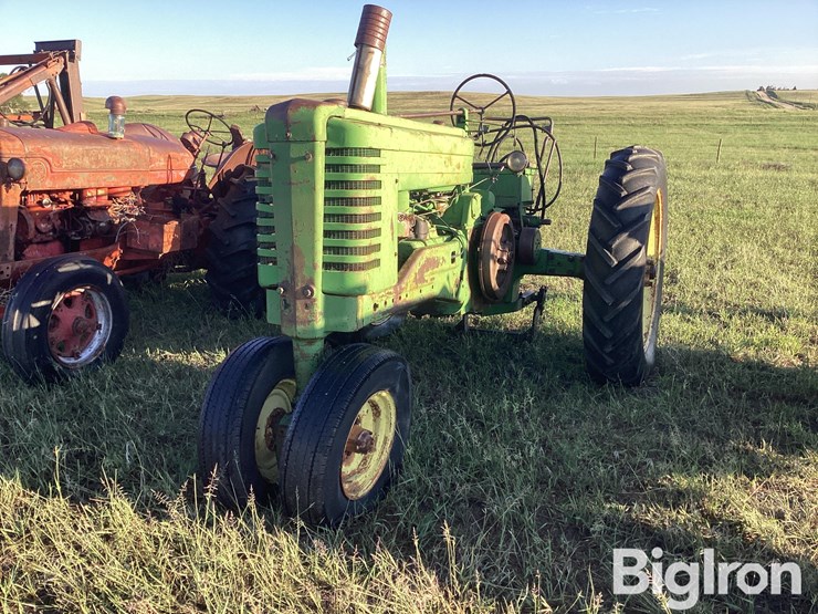 1951-john-deere-model-a-image-1
