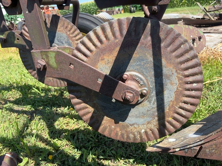 john-deere-14-image-18