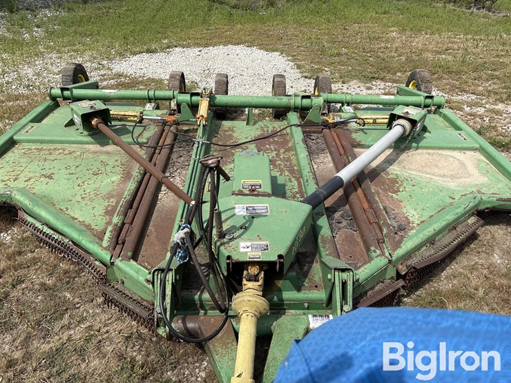 john-deere-1518-image-2