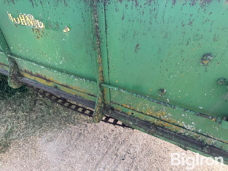 john-deere-h-image-13