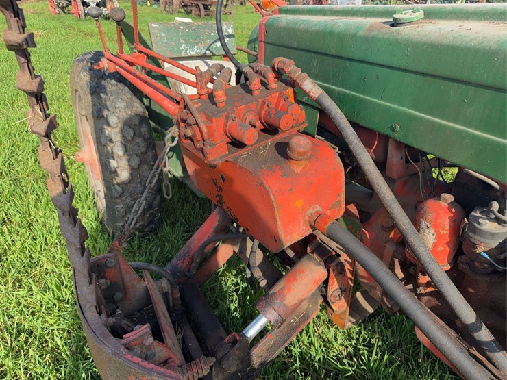 john-deere-320-image-20