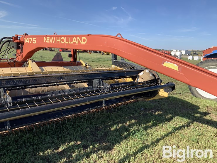 2005-new-holland-1475-image-18