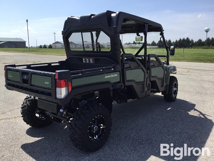 2025-john-deere-gator-image-5