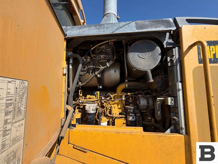 john-deere-624-image-19