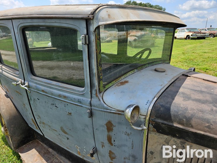 1930-ford-model-a-image-13