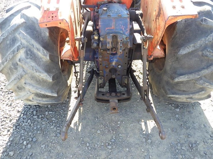 same-tractor-image-13