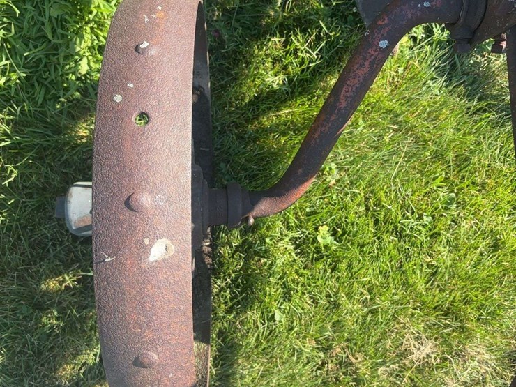 john-deere-14-image-13