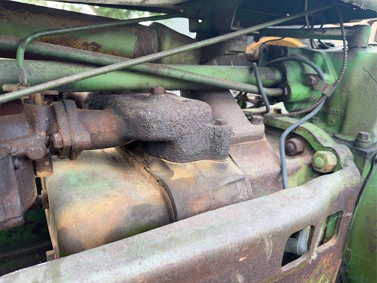 john-deere-b-image-23