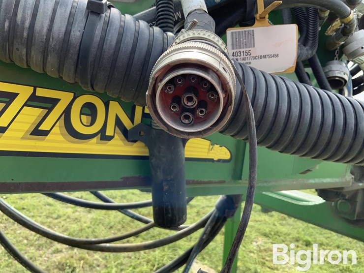 2013-john-deere-1770nt-ccs-image-16