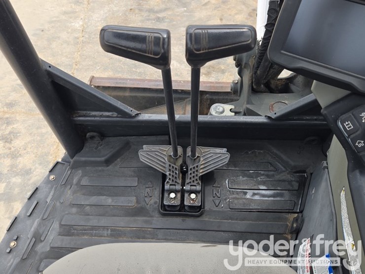 2022-bobcat-e35i-image-51