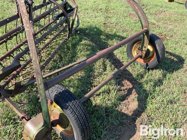 john-deere-851-image-17