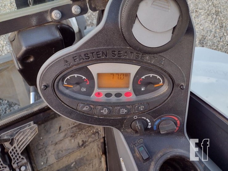2023-bobcat-e35r2-image-7