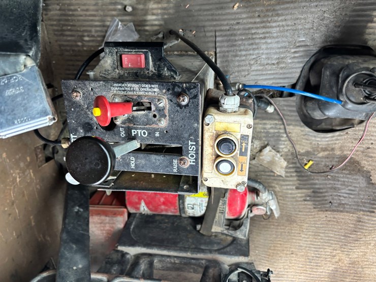 1994-ford-l8000-image-50