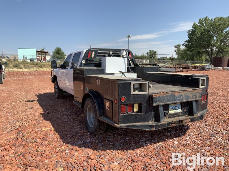 2011-chevrolet-silverado-3500-image-7