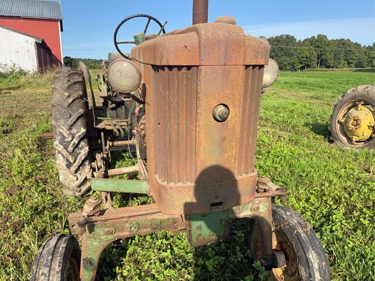 john-deere-320v-slant-steer-image-18