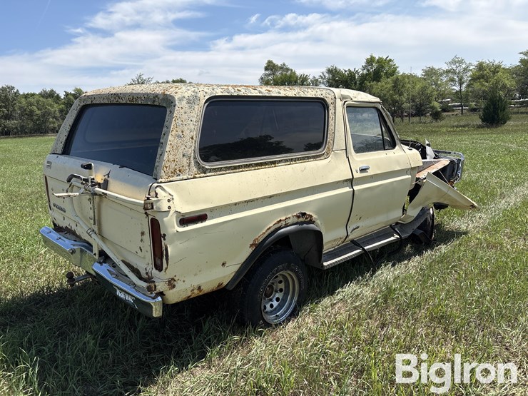 1979-ford-bronco-image-5