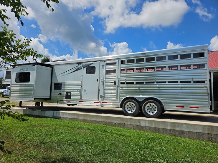 #21371-•-2021-lakota-charger-trailer-image-10