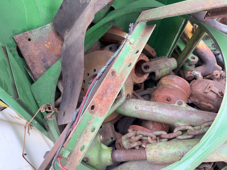 misc.-john-deere-dubuque-parts-image-3
