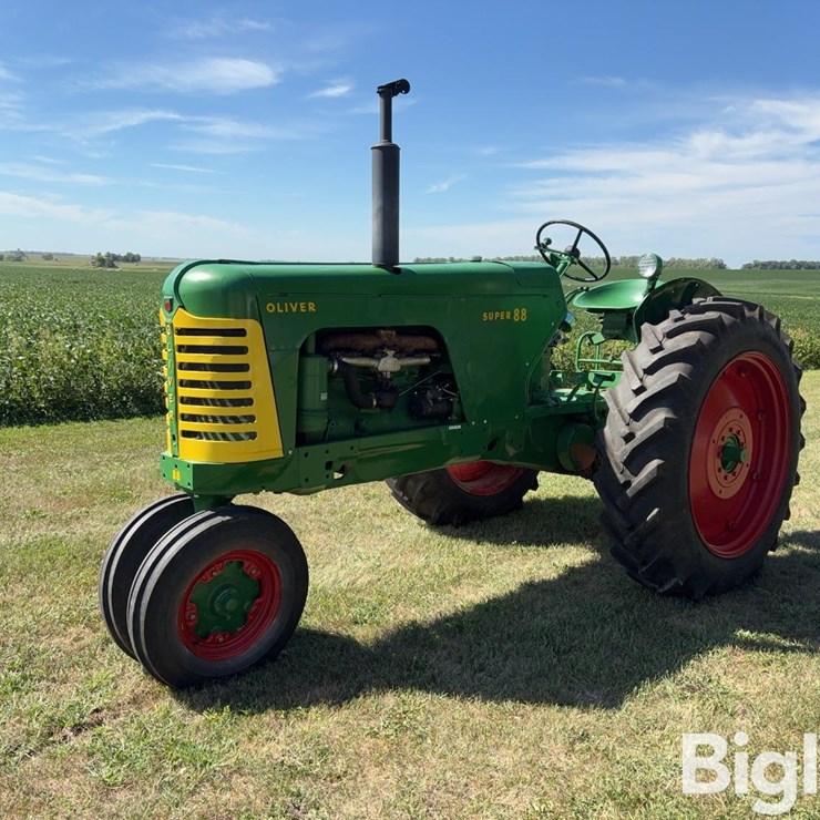 1958 OLIVER SUPER 88