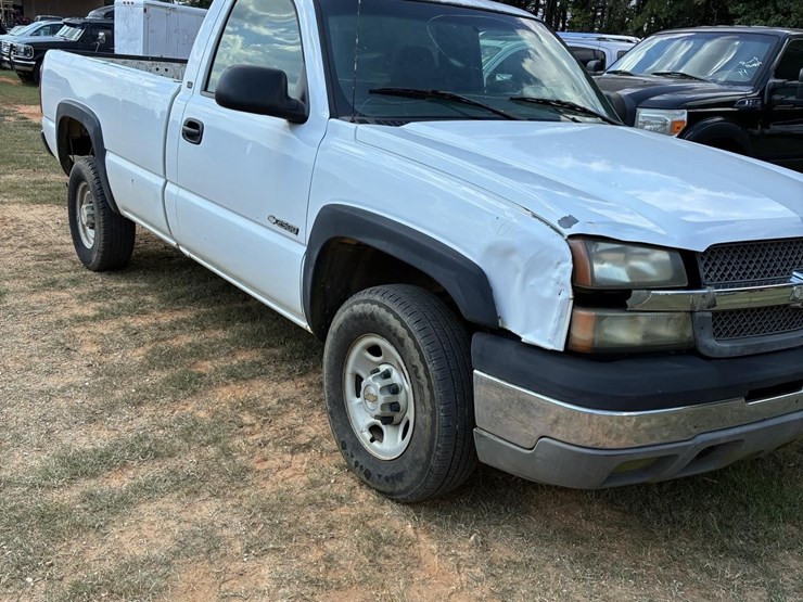 2002-chevrolet-2500-image-5