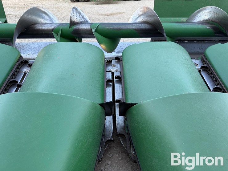 2008-john-deere-608c-stalkmaster-image-16