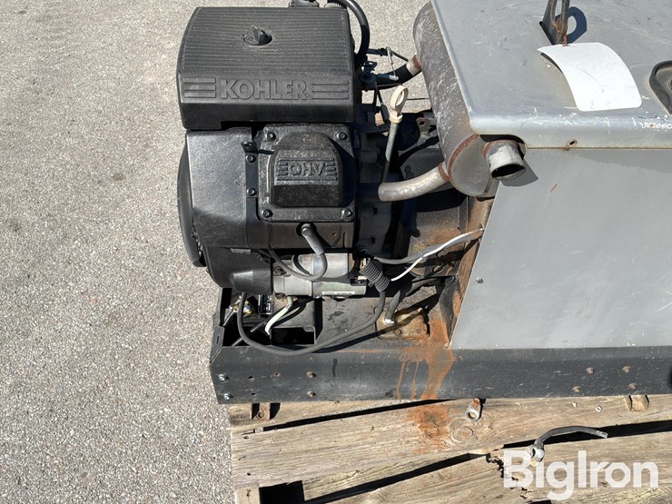 massey-ferguson-730-image-12