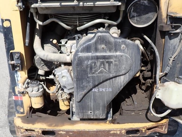 2002-caterpillar-226-image-16