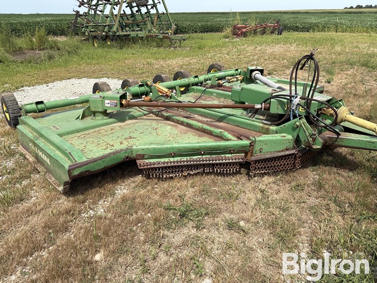 john-deere-1518-image-3