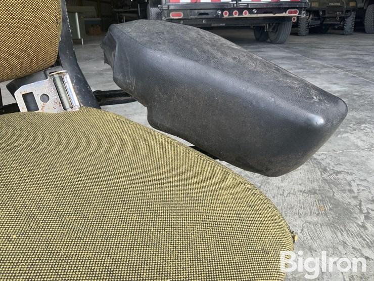 john-deere-4630-image-12